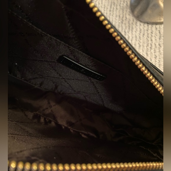 NWT! Michael Kors Jet Set Zip Crossbody Bag - Picture 7 of 16